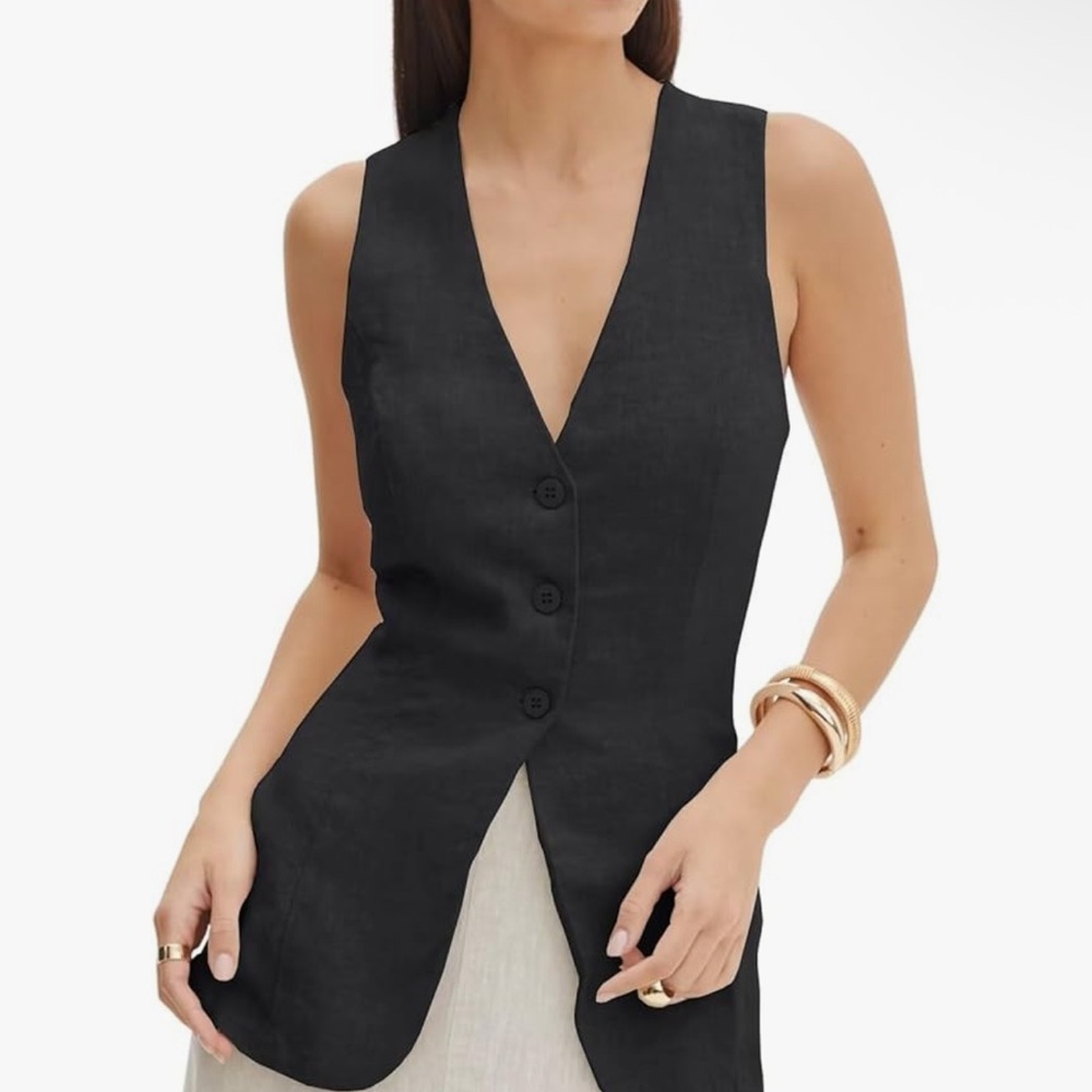 Black Sleeveless Button-Up Vest